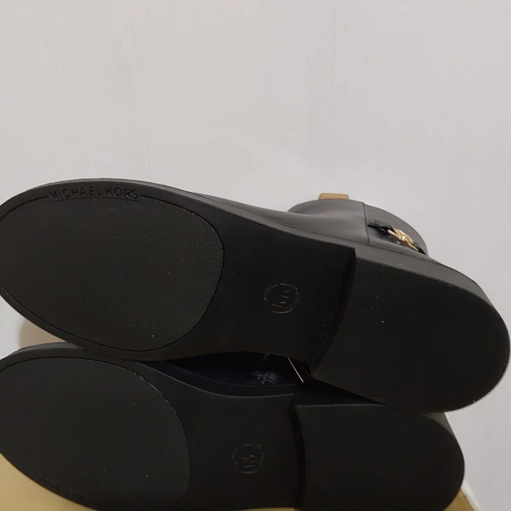 MICHAEL Michael Kors Black Leather Ankle Boots with Gold Zipper Pull - Picture 10 of 13